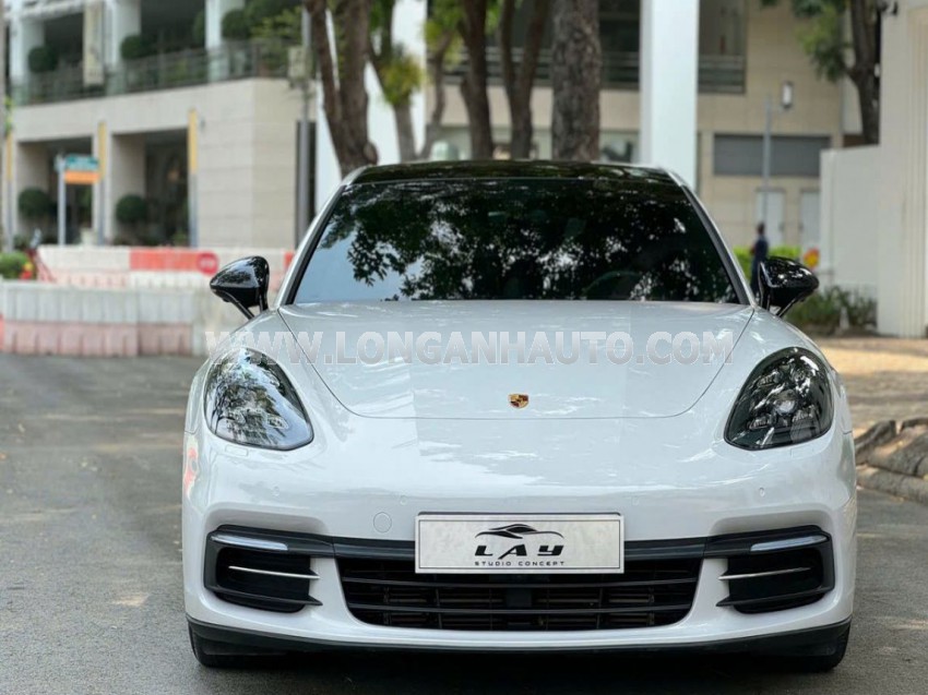 Porsche Panamera 4 Executive