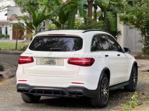 Xe Mercedes Benz GLC 300 4Matic 2018