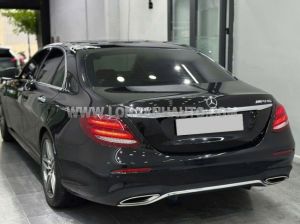 Xe Mercedes Benz E class E300 AMG 2019