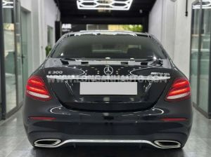 Xe Mercedes Benz E class E300 AMG 2019