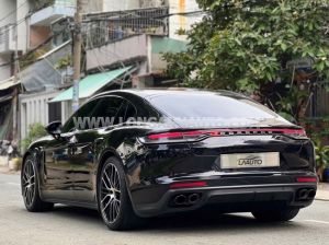Xe Porsche Panamera Platinum Edition 2022