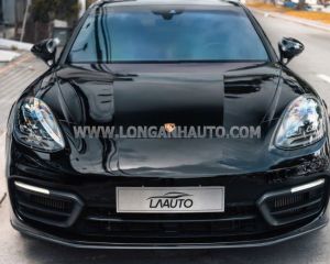 Porsche Panamera 4