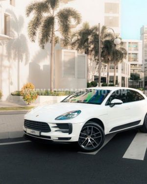 Xe Porsche Macan 2.0 2020