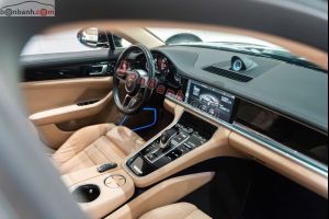 Xe Porsche Panamera 3.0 V6 2019