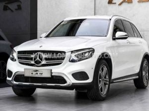 Xe Mercedes Benz GLC 200 2018