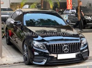 Xe Mercedes Benz E class E300 AMG 2020