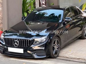 Xe Mercedes Benz E class E300 AMG 2020