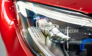 Xe Mercedes Benz C class C300 AMG 2021