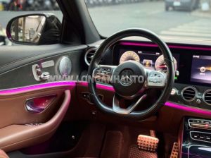 Xe Mercedes Benz E class E300 AMG 2020