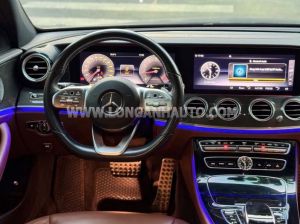 Xe Mercedes Benz E class E300 AMG 2020
