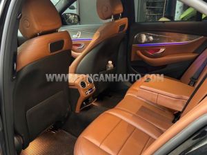Xe Mercedes Benz E class E300 AMG 2020
