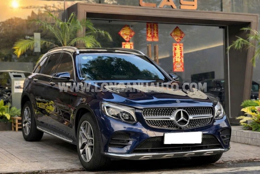 Xe Mercedes Benz GLC 300 4Matic 2019
