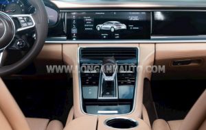 Xe Porsche Panamera 4 Executive 2018