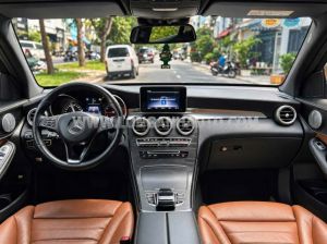 Xe Mercedes Benz GLC 300 4Matic 2018